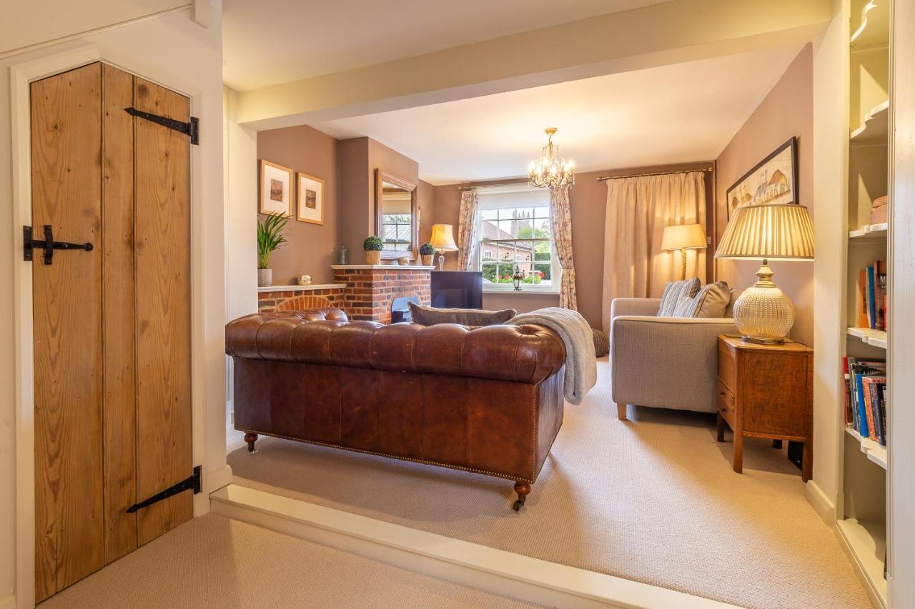 Immaculate Luxury Retreat In Pretty Village With Great Pubs - Box Valley Cottage Stoke by Nayland Exterior photo